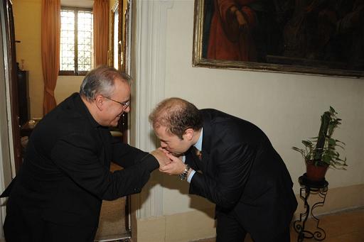 joseph-gives-it-a-good-lick Parting is such sweet sorrow, but I'll be back with a box of Godiva