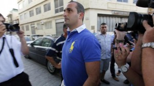 JAQQ - HOW DOES HE EVER GET LAID