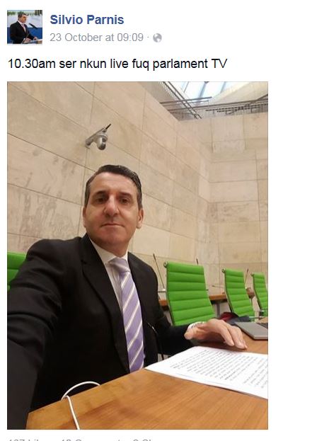 silvio parnis parliament selfie